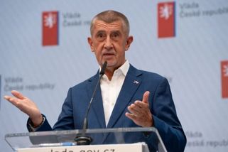 Politické kultuře by prospělo zvýšení kvóra pro přehlasování prezidentského veta - Médium.cz